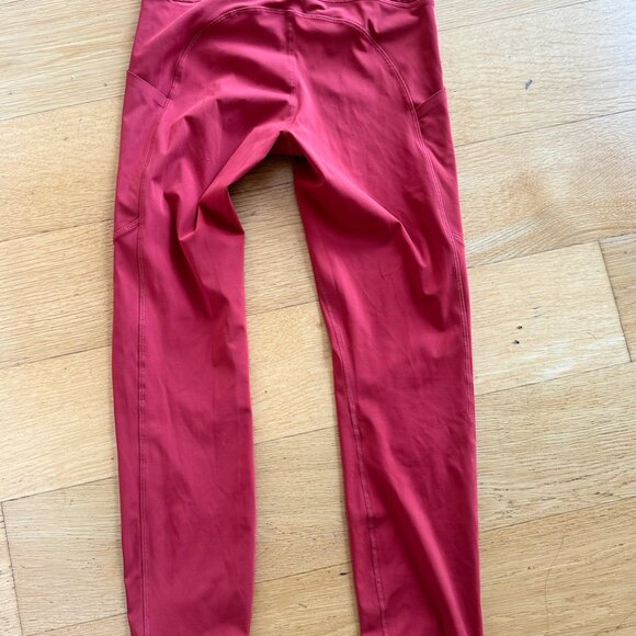 Vuori red 7/8 leggings (S) - Picture 3 of 3